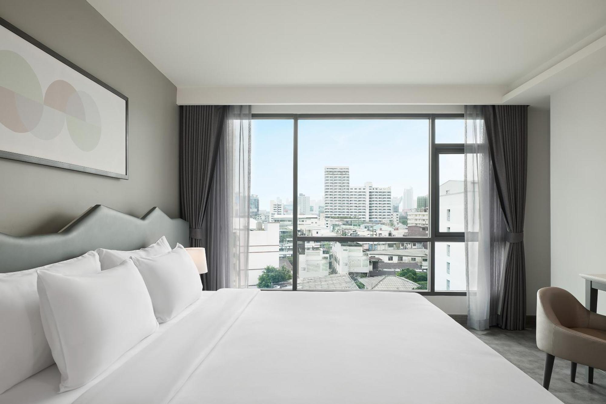 Livable Hotel Bangkok Luaran gambar