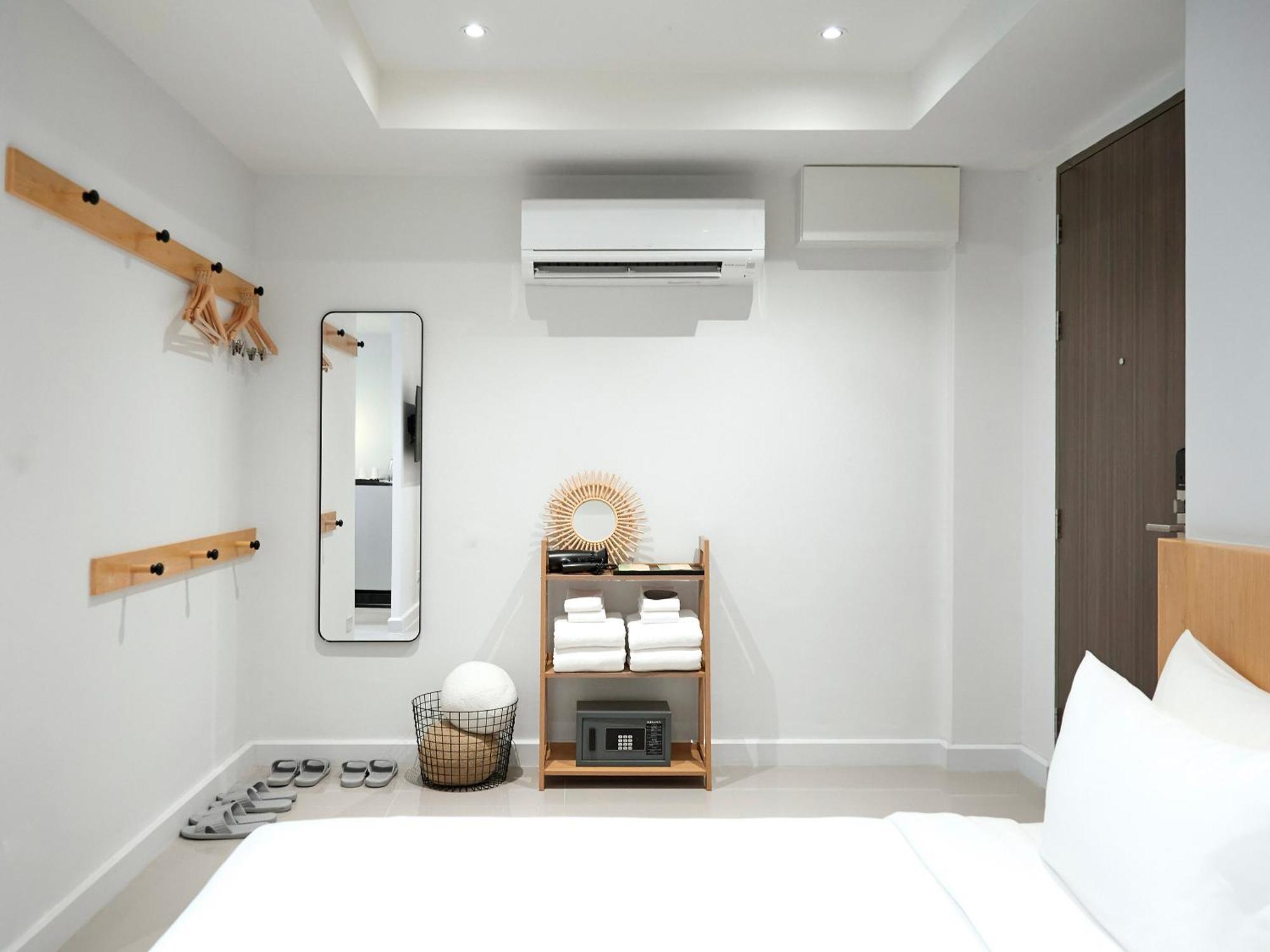 Livable Hotel Bangkok Luaran gambar