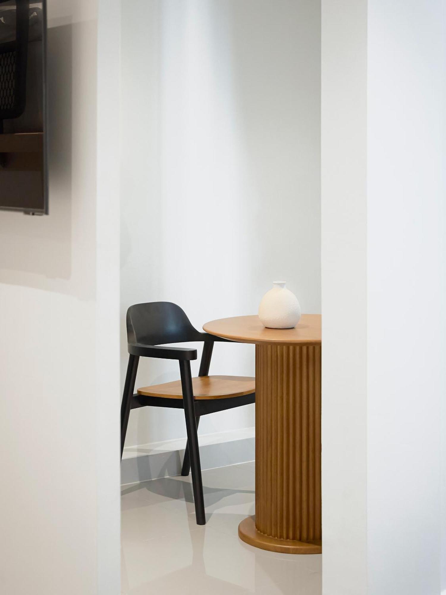 Livable Hotel Bangkok Luaran gambar