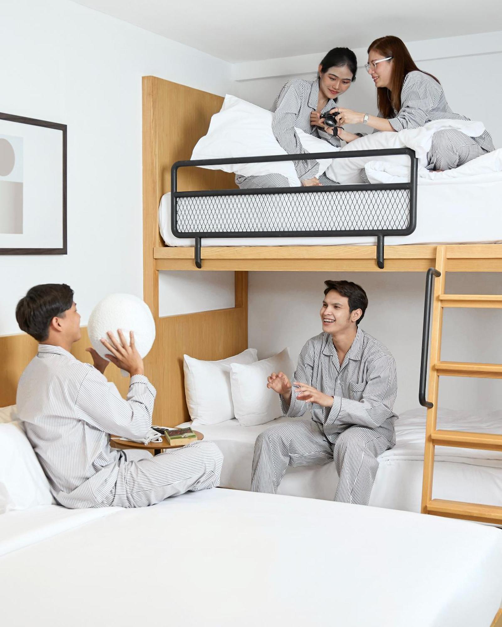 Livable Hotel Bangkok Luaran gambar